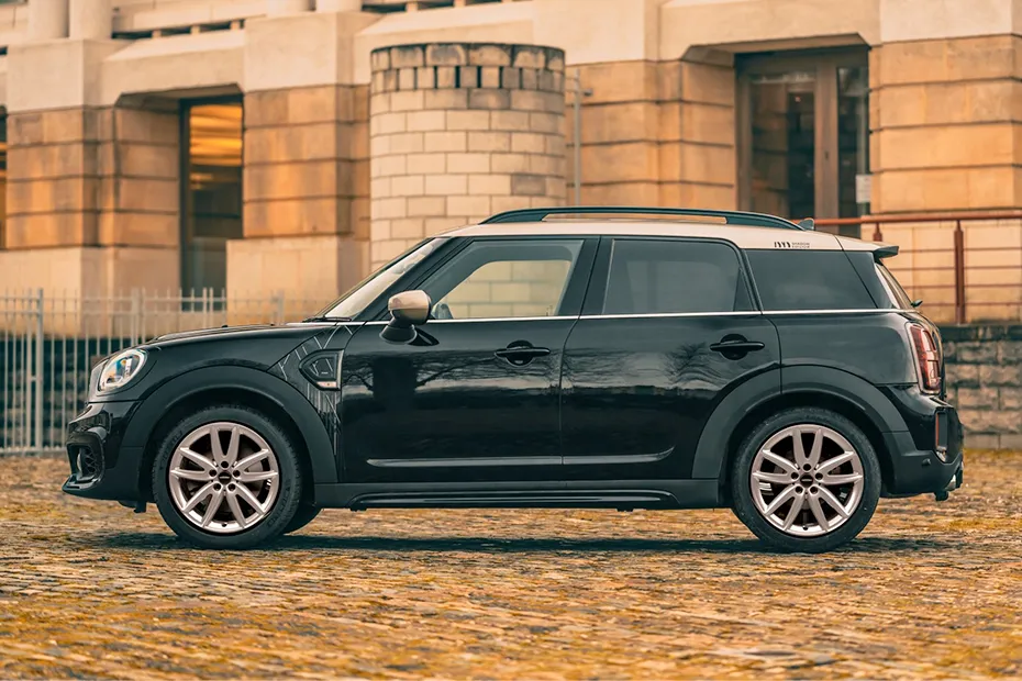 Mini Cooper Countryman S JCW Inspired